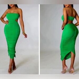 Lilyful Emerald Green Cutout Maxi Dress Emerald Stretch Tube Strapless